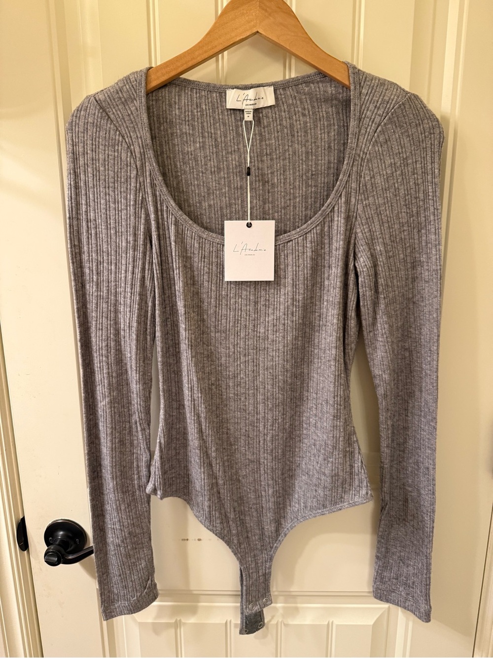 L’Academie Ribbed Long Sleeve Bodysuit NWT Gray Size M